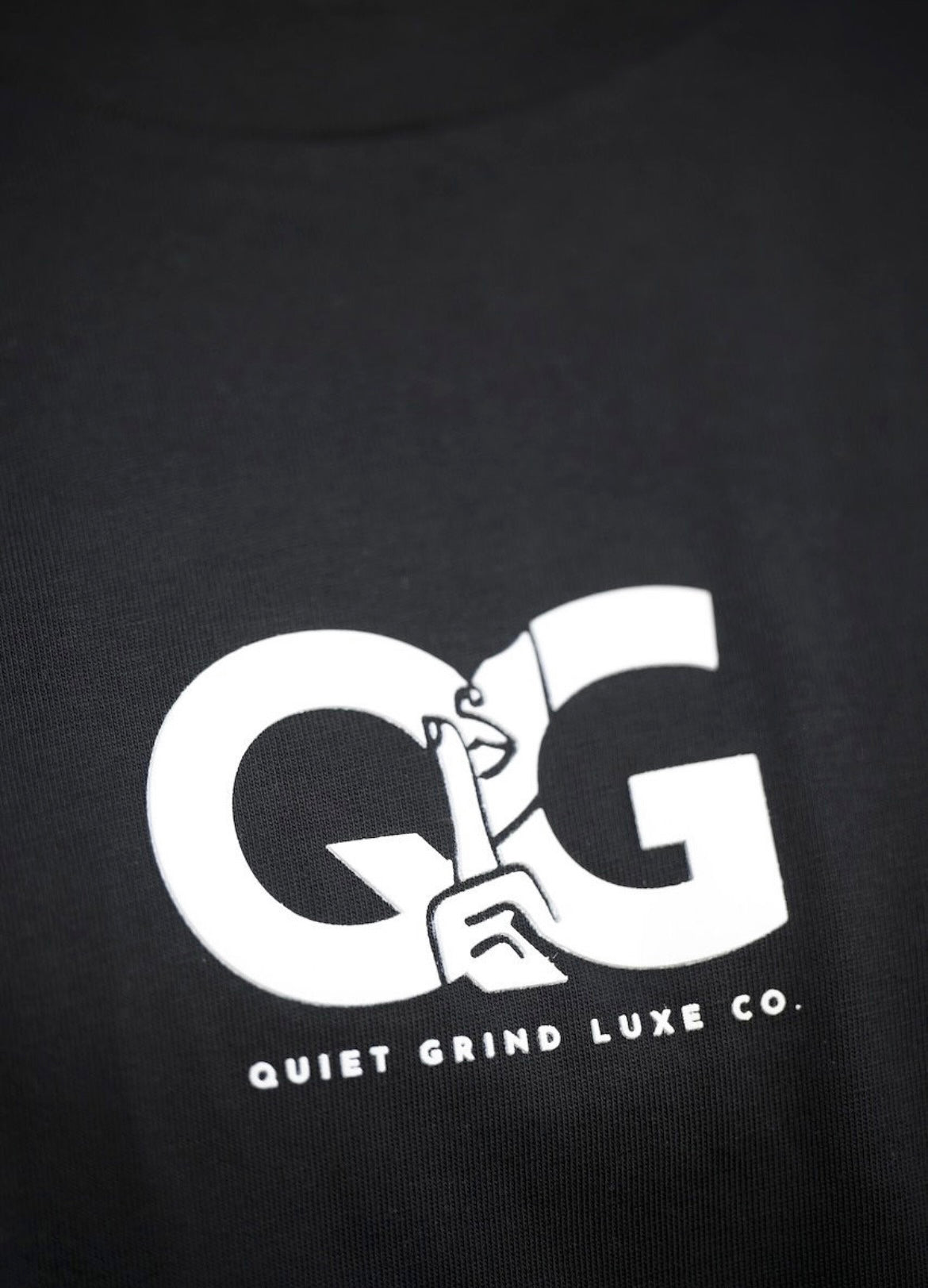 Black Signature Luxe Tee